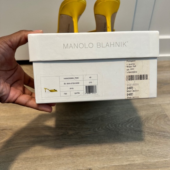 Manolo Blahnik mules - Picture 3 of 3